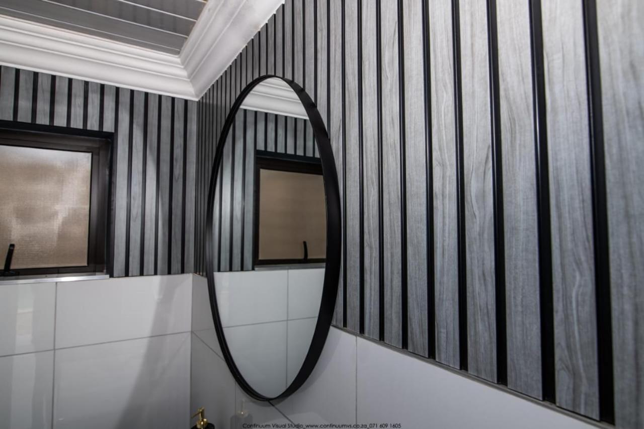 The Fine Line Lodge Преторія Екстер'єр фото